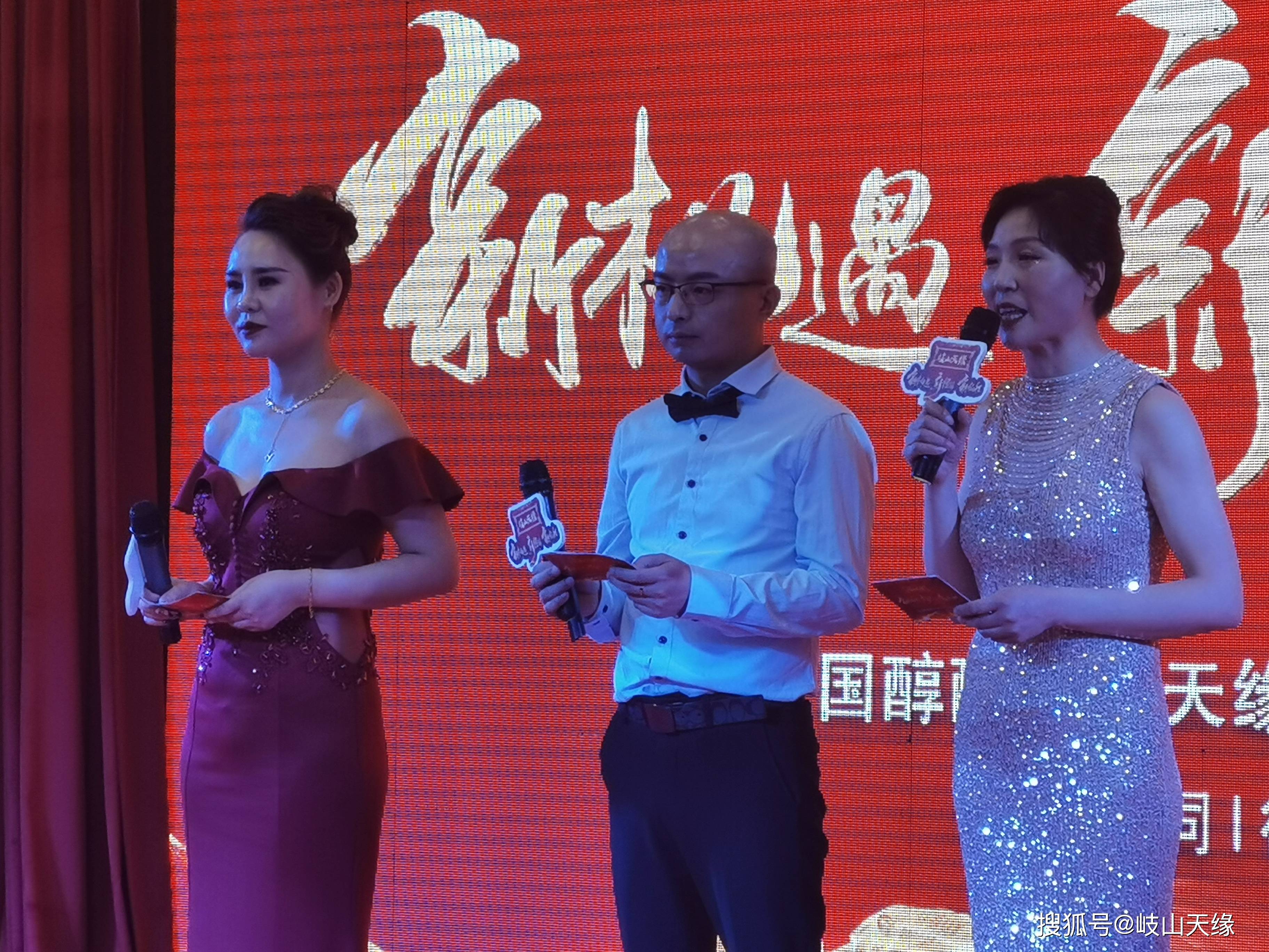 九游APP-包含冠军赛事背后故事精彩纷呈,人物鲜活生动的词条