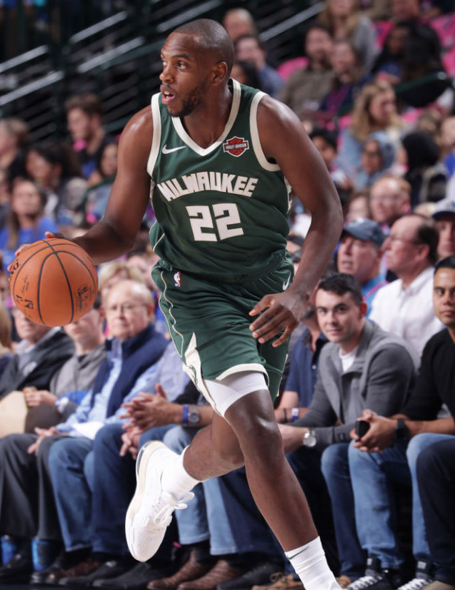 雄鹿力克黄蜂,米德尔顿:我们需要保持专注 雄鹿力克黄蜂,米德尔顿:我们需要保持专注