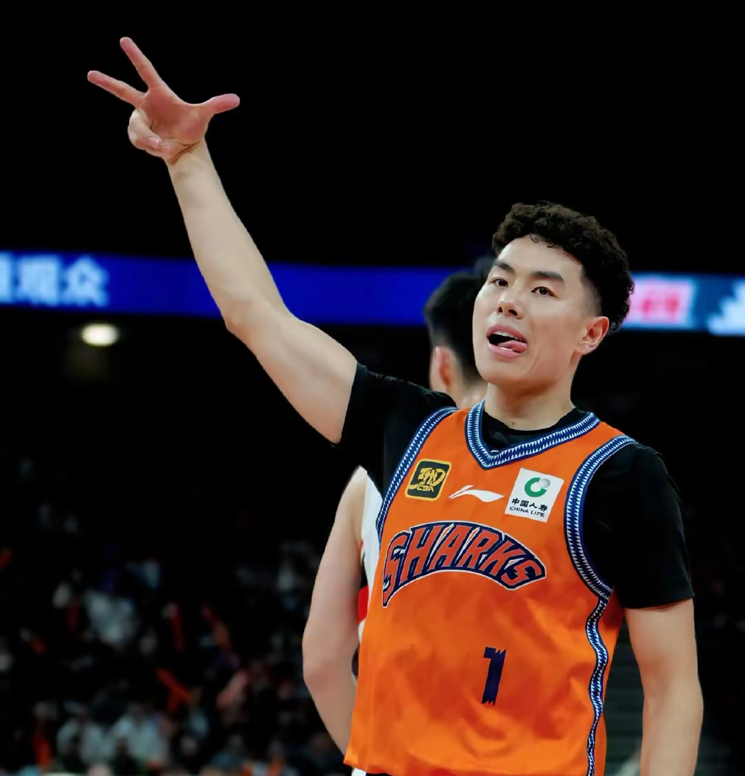 九游娱乐app下载-球员夏训完美收官,备战新赛季取得丰硕成果的简单介绍