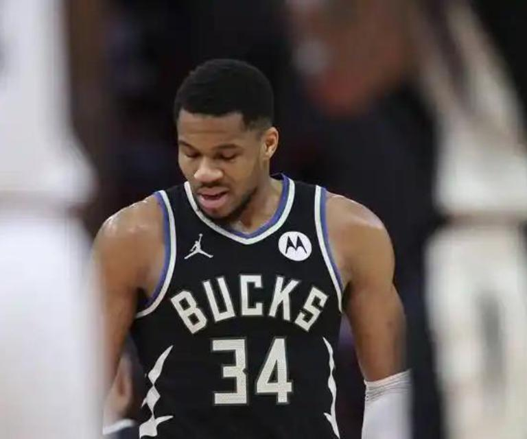 雄鹿雄起,字母哥领军队伍风头无两的简单介绍 雄鹿雄起,字母哥领军队伍风头无两的简单介绍