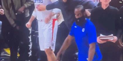 包含西亚卡姆在比赛中砍下+数据的词条 包含西亚卡姆在比赛中砍下+数据的词条