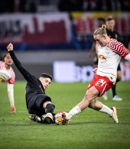 九游体育APP下载-皇马遭遇意外失利,欧洲顶级赛事再现悬念的简单介绍