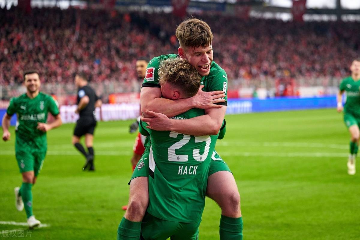 门兴格拉德巴赫主场告捷,迎战弗赖堡比赛的简单介绍 门兴格拉德巴赫主场告捷,迎战弗赖堡比赛的简单介绍