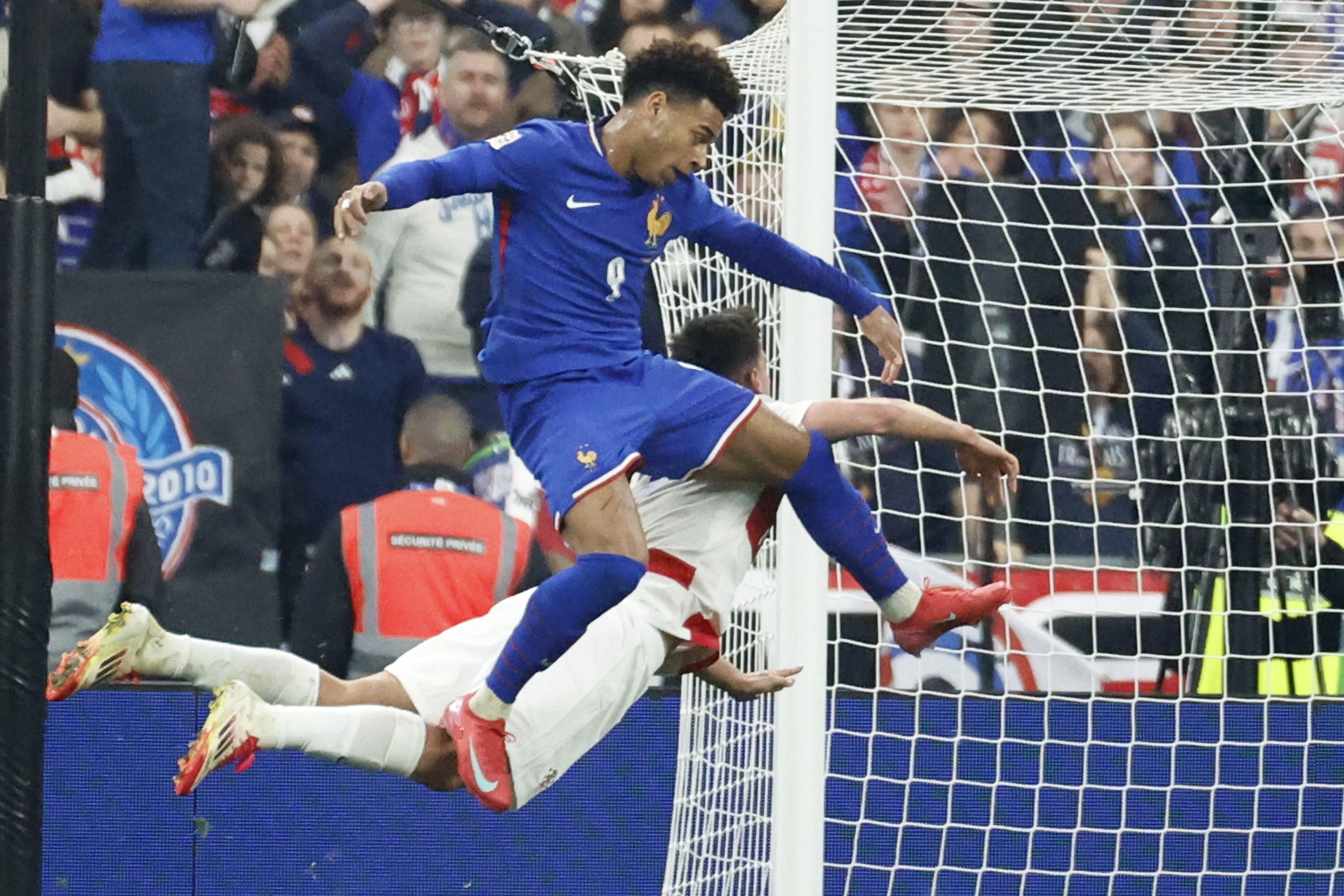 欧国联比赛成绩不错，球队全力备战下一轮