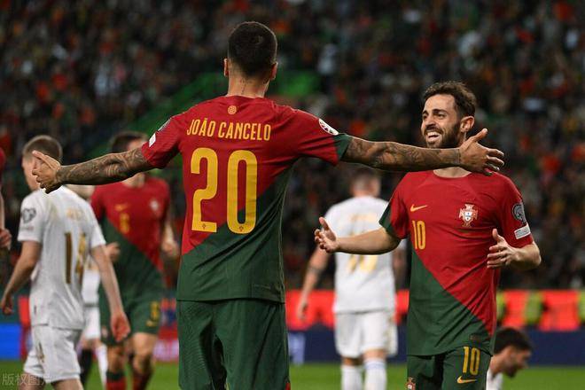 九游官网-包含冰岛队展现出色表现，欧洲预选赛大放光彩的词条