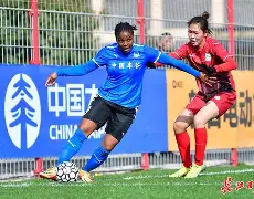 顶尖对手:女足队员迎战强敌 顶尖对手:女足队员迎战强敌