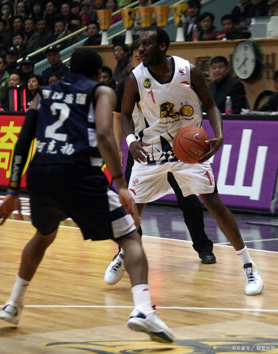 九游娱乐首页-步行者客场挫败湖人,终结三连胜!