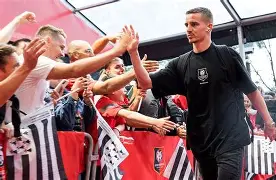 雷恩驰逢成功晋级,棕榈酒德累格两连胜的简单介绍 雷恩驰逢成功晋级,棕榈酒德累格两连胜的简单介绍