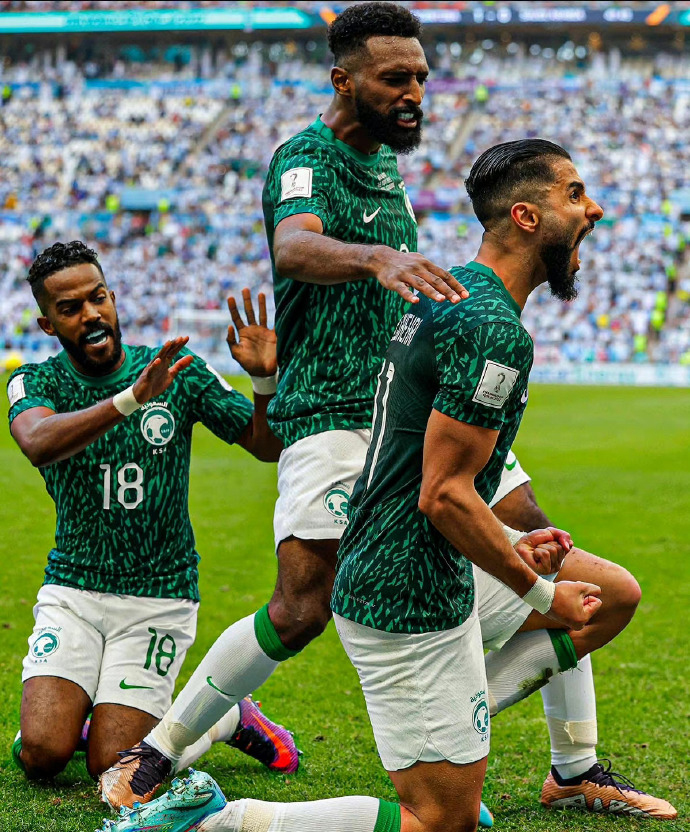 九游娱乐网页-伊朗联赛球队连续胜场,体可凭借的简单介绍