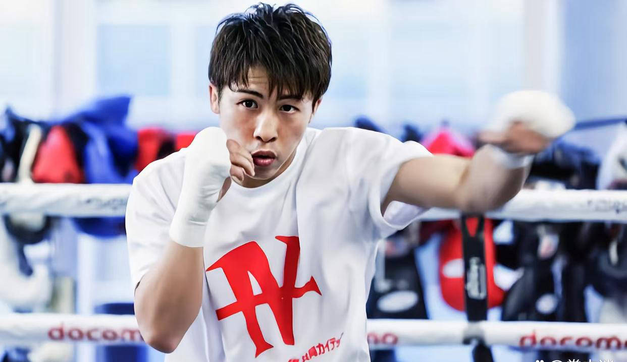 绿茵场上再掀波澜,胜者将跻身决赛!的简单介绍 绿茵场上再掀波澜,胜者将跻身决赛!的简单介绍