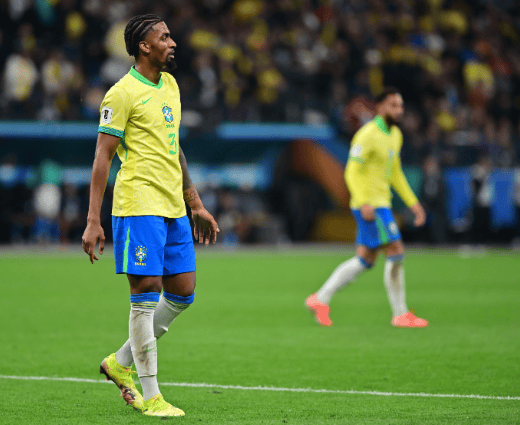 里尔队员表现抢眼,帮助球队取得胜利 里尔队员表现抢眼,帮助球队取得胜利