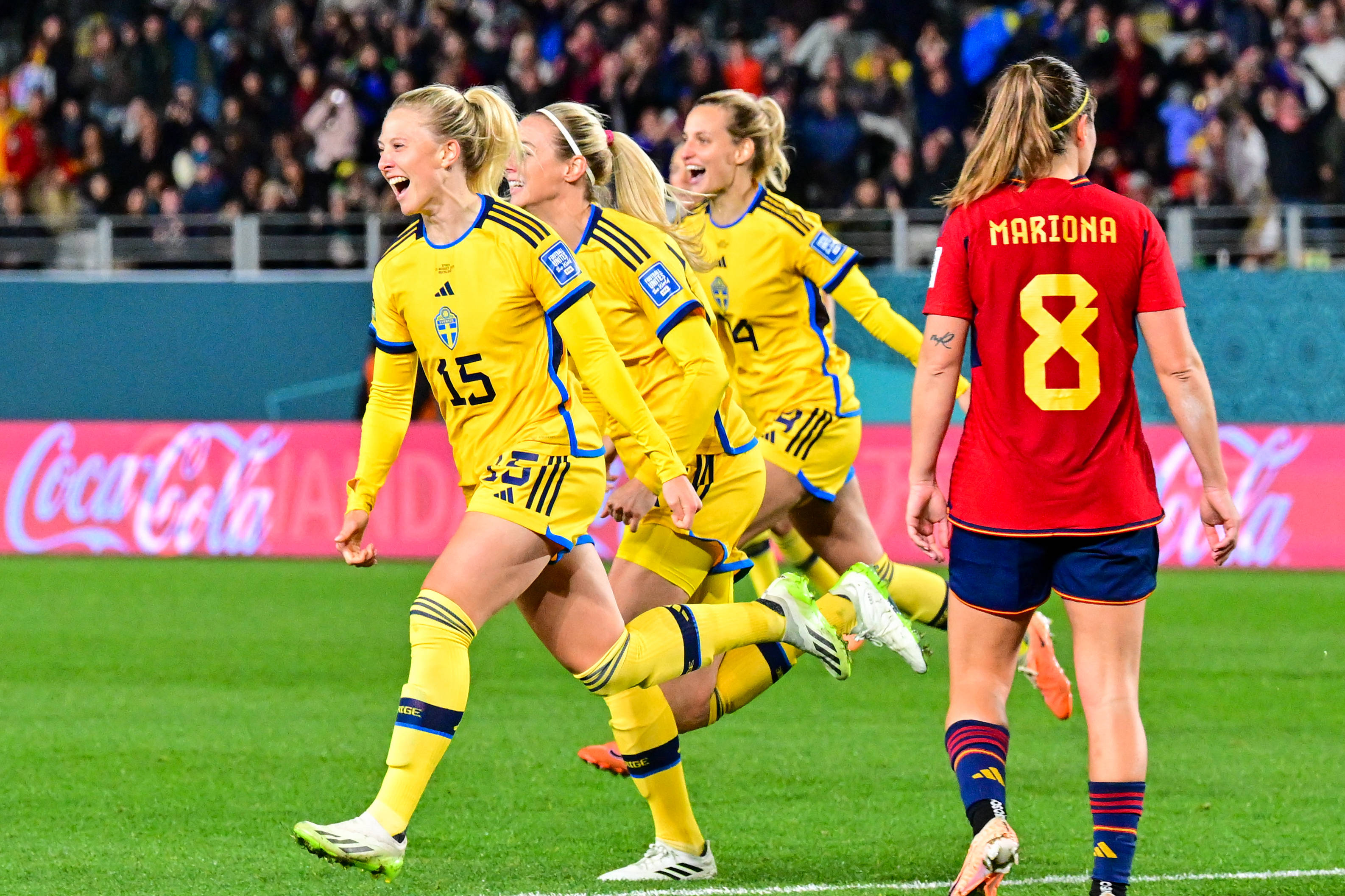 美国女足惨败于瑞典,女足世界杯小组赛出局 美国女足惨败于瑞典,女足世界杯小组赛出局