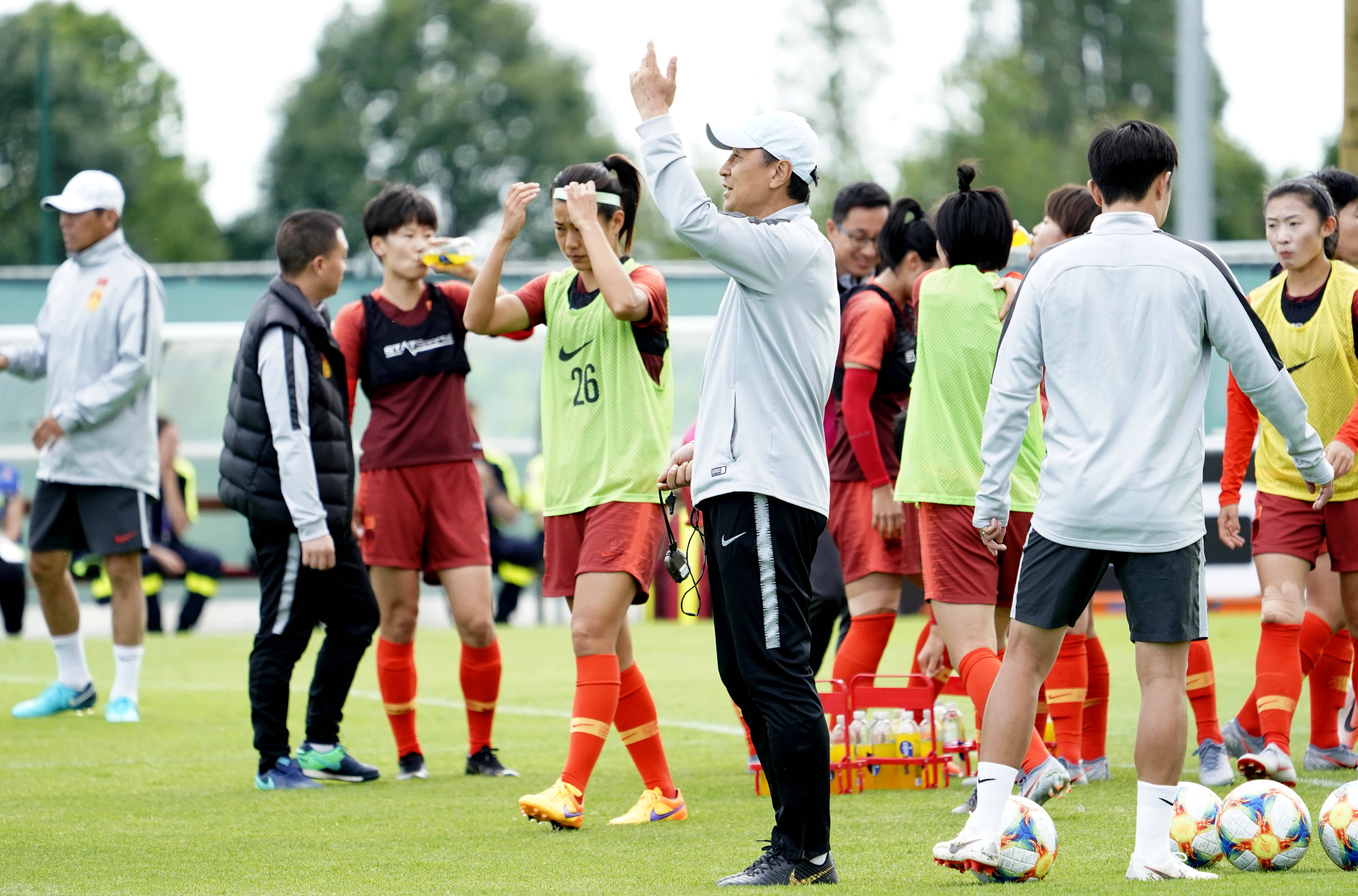 九游体育直播-粉丝们纷纷表示支持，球队备战信心满满