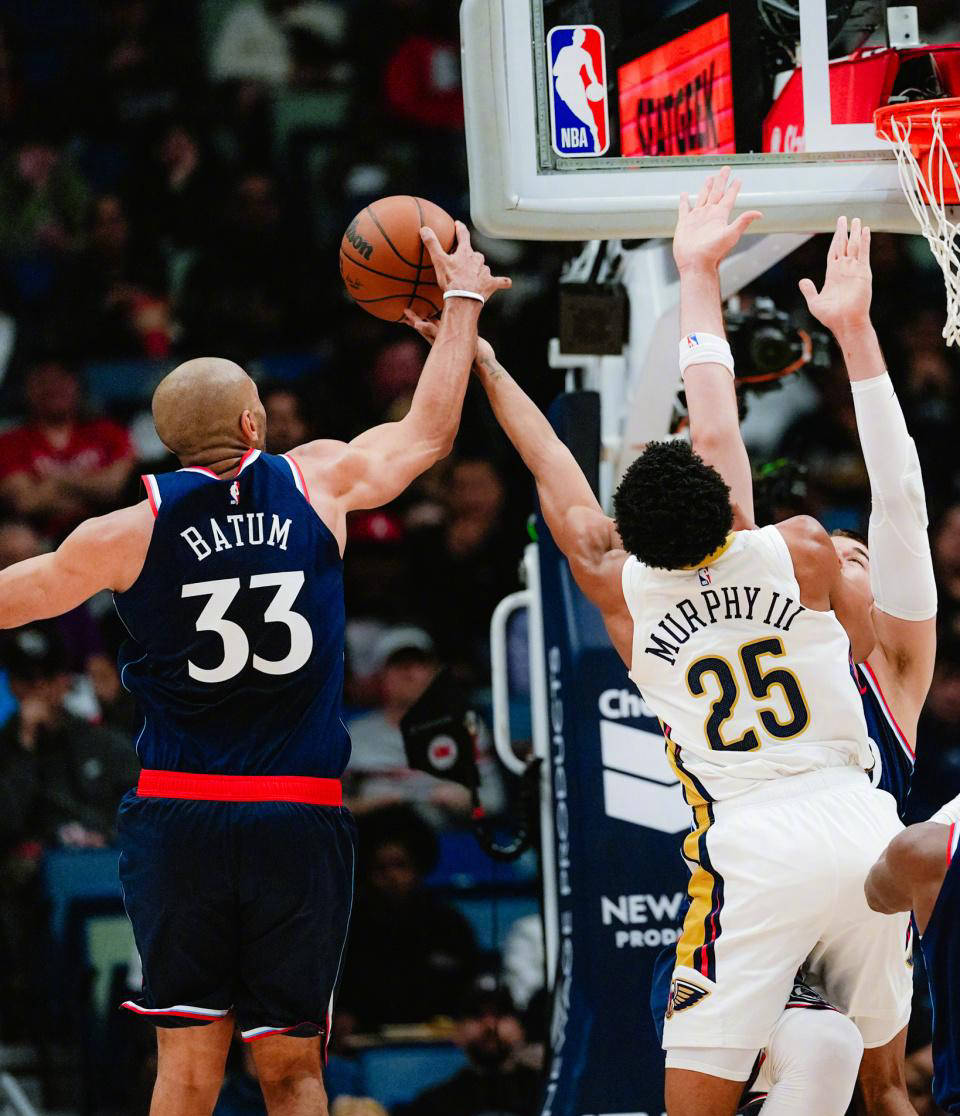 9you娱乐-快船队负于热火队,莱昂纳德表现低迷