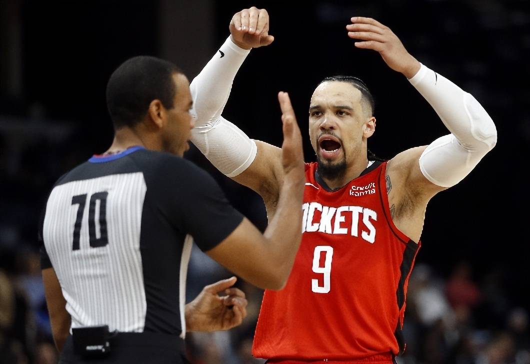 九游app下载-火箭主帅因不满裁判喊冤,被罚款50万美元