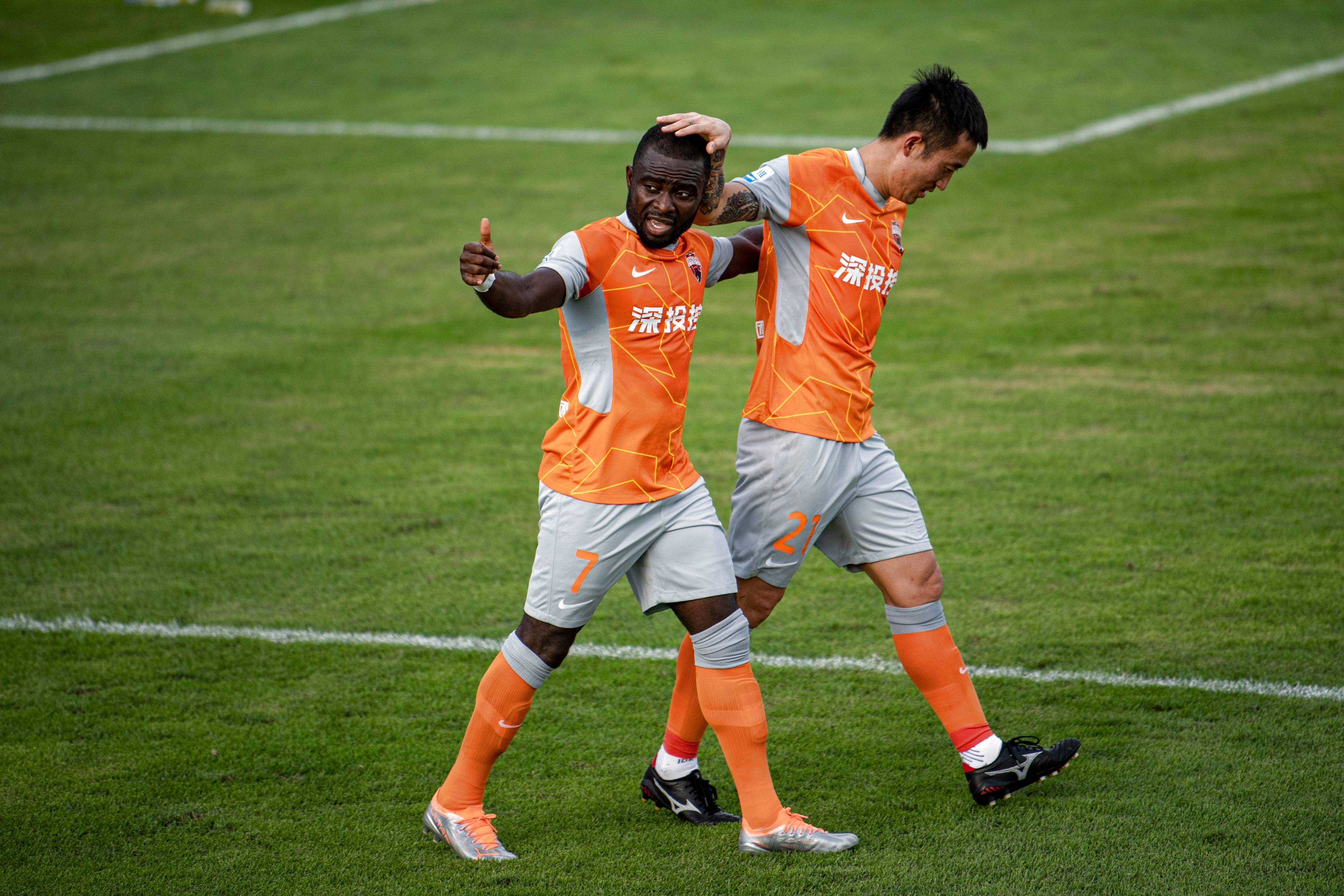 荷兰篮球联赛焦点对决，鹿特丹独角兽队不敌奈梅亨鹰队