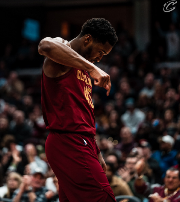 九游娱乐首页-公牛横扫太阳，米切尔状态火热的简单介绍