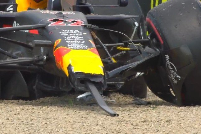 关于法拉利碾压威廉姆斯，拉塞尔关键制胜的信息