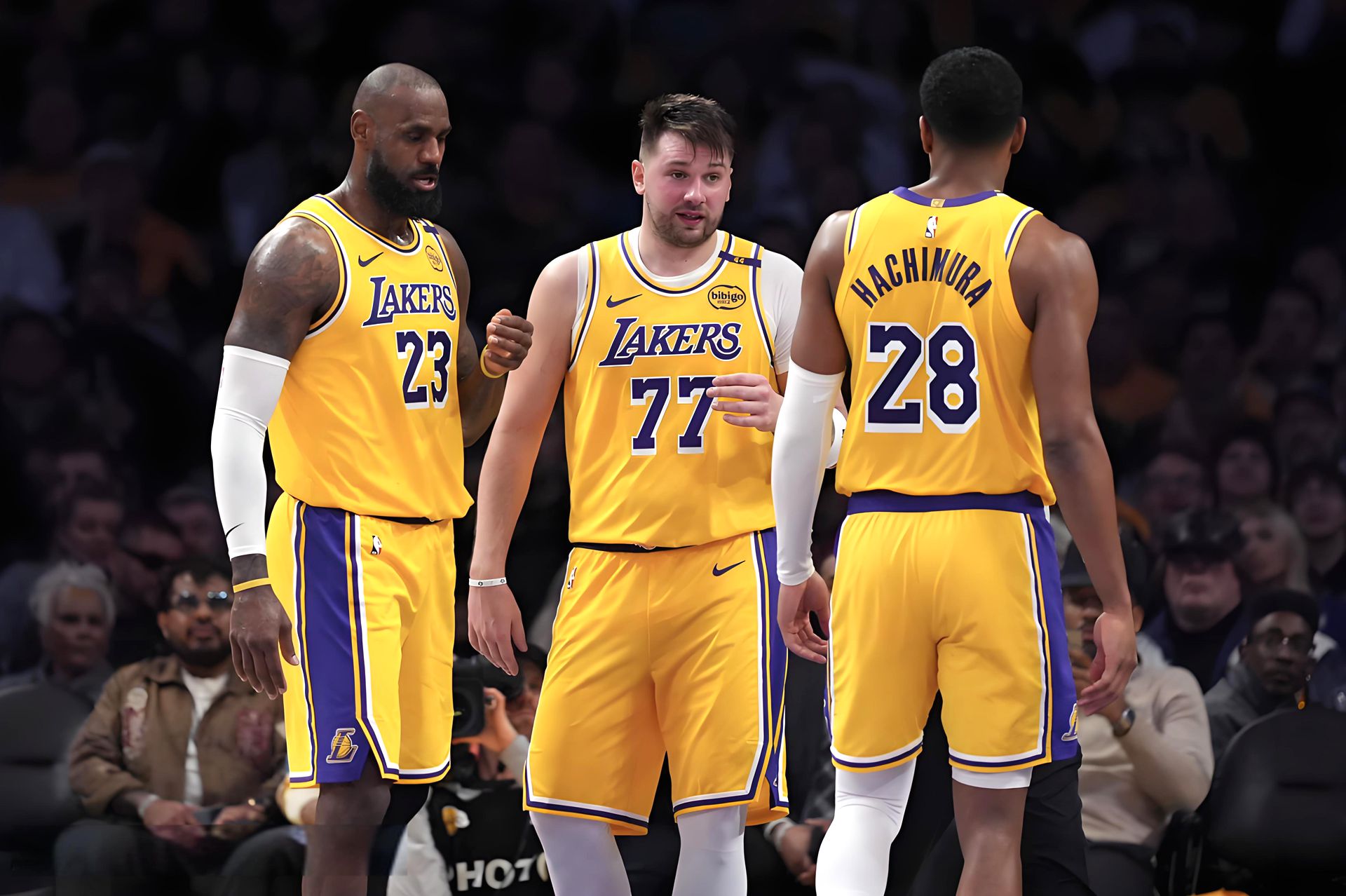 九游娱乐官方-关于湖人横扫辽宁队，布克扛起全队的信息