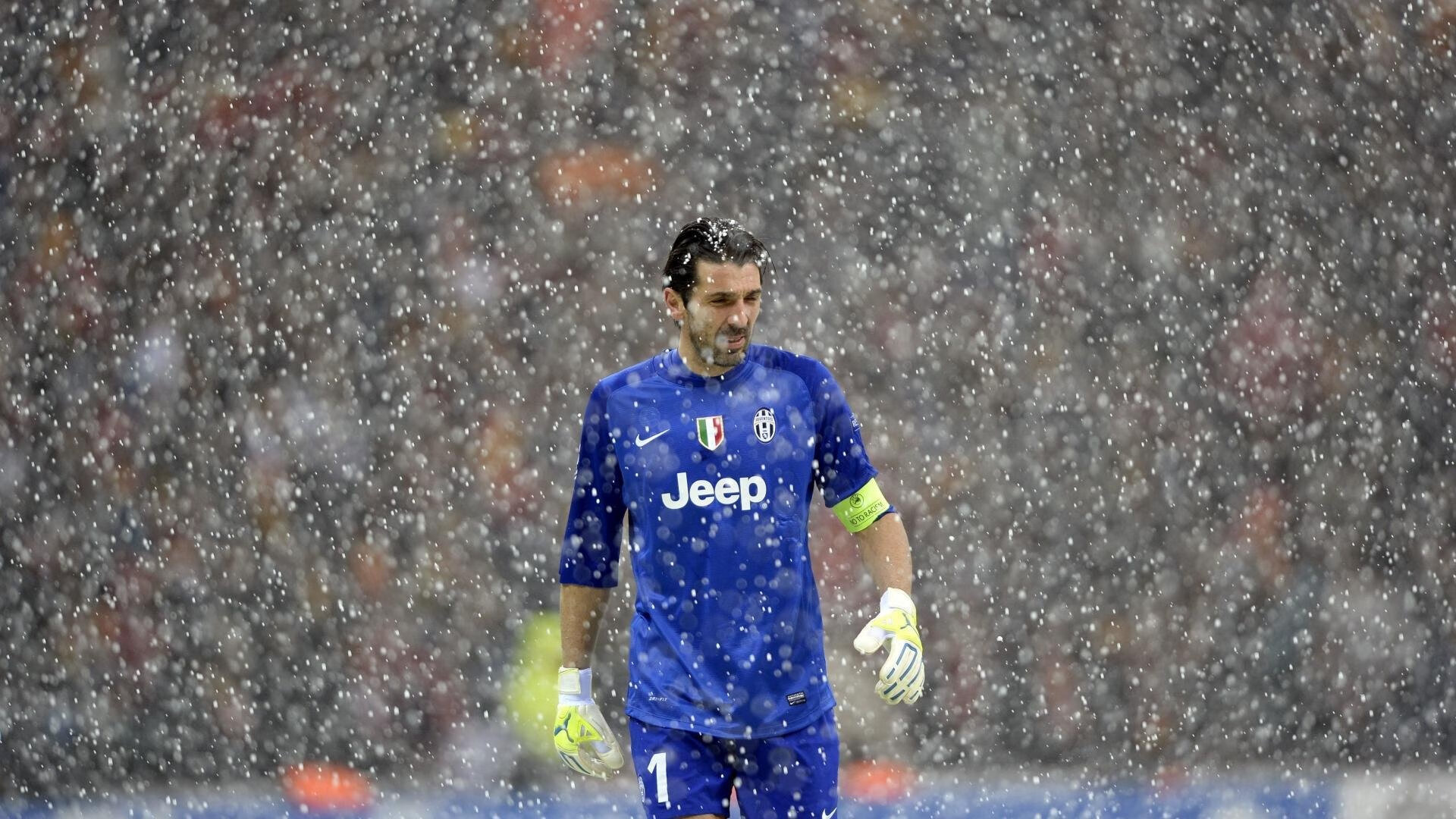 绿茵场上的公牛王朝,国家德比中的统治力美学